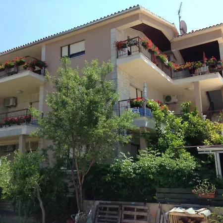 Konukevi In With Balcony, Air Conditioning, Wifi 5188-1 *