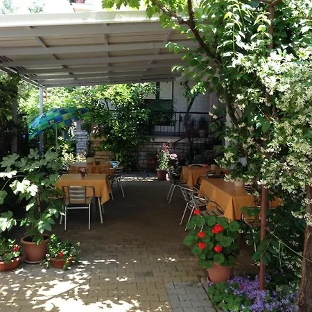 Konukevi In With Balcony, Air Conditioning, Wifi 5188-1 *
