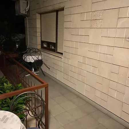 Konukevi In With Balcony, Air Conditioning, Wifi 5188-1 *